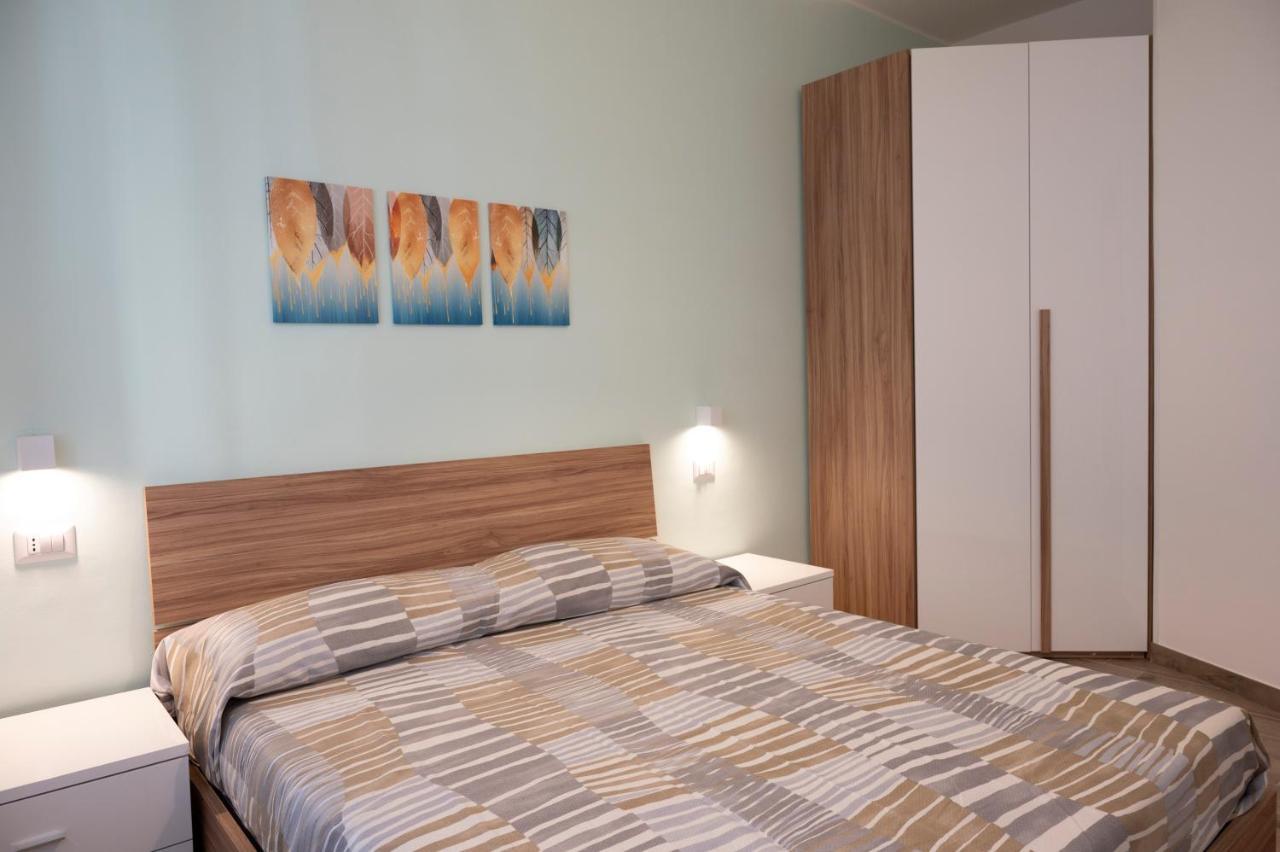 Antica Dogana Apartments Maestrale Терачина Екстериор снимка