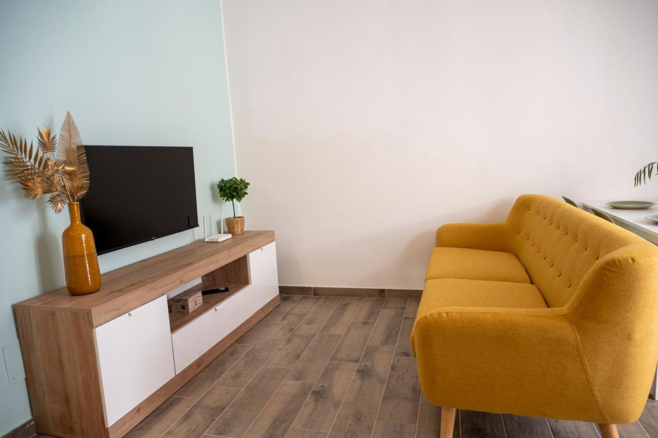 Antica Dogana Apartments Maestrale Терачина Екстериор снимка
