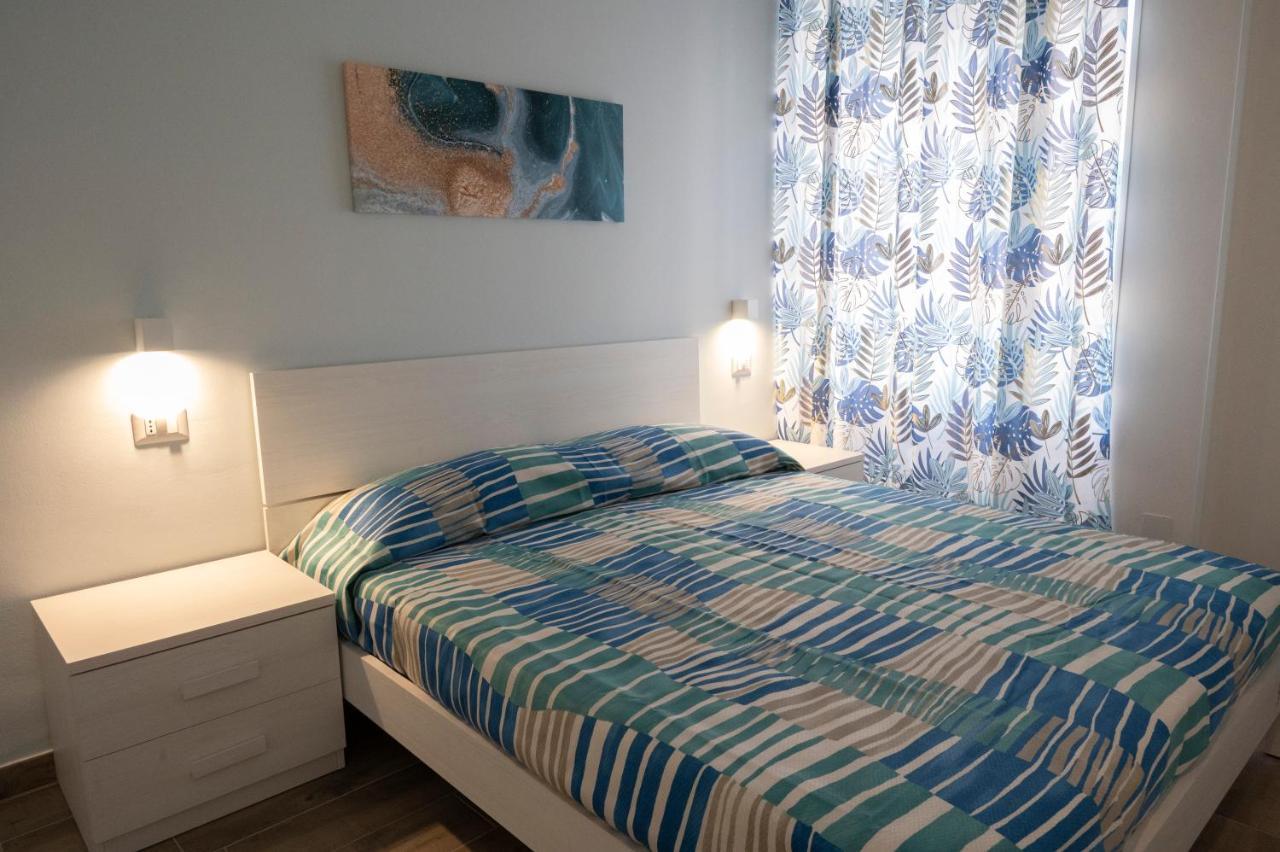 Antica Dogana Apartments Maestrale Терачина Екстериор снимка