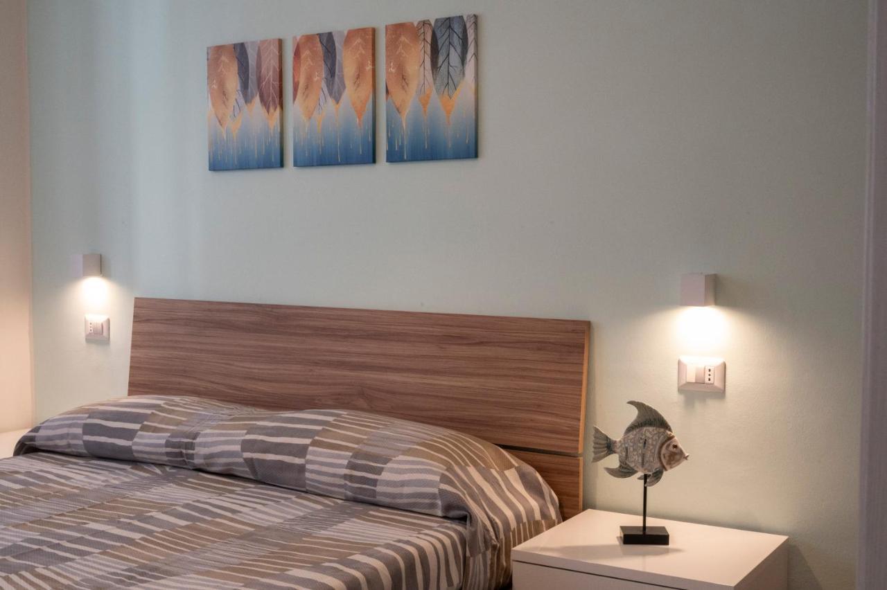 Antica Dogana Apartments Maestrale Терачина Екстериор снимка