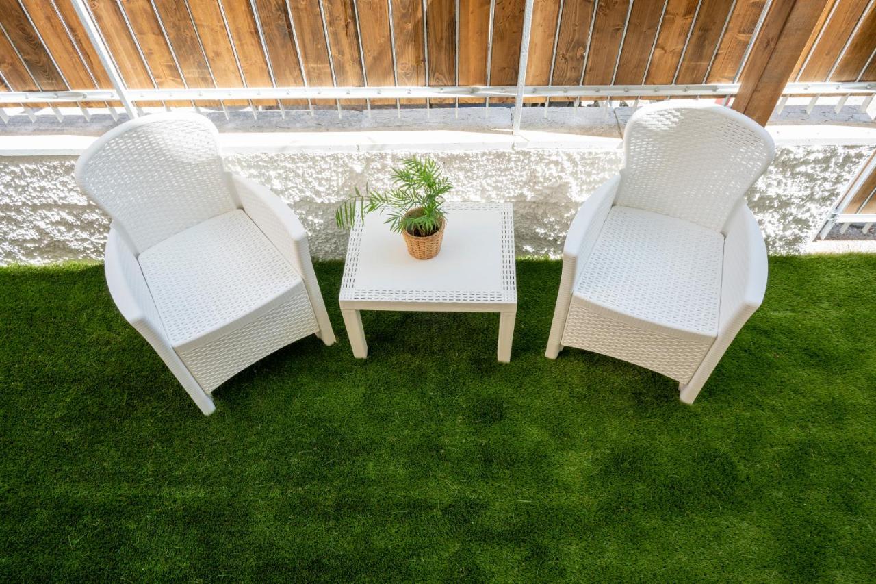 Antica Dogana Apartments Maestrale Терачина Екстериор снимка